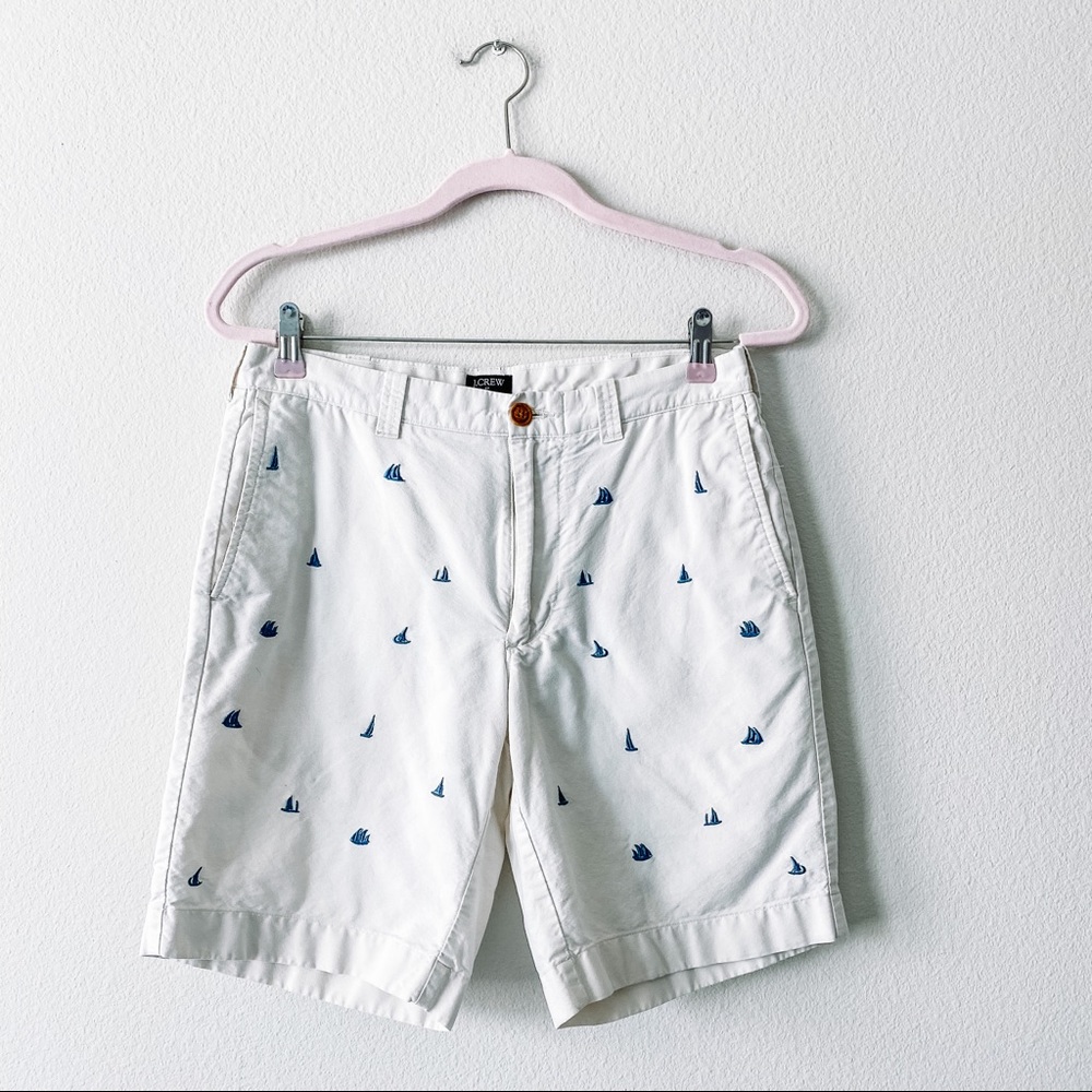 🧤SOLD🧤J. Crew Gramercy Sailboat Embroidered Shor